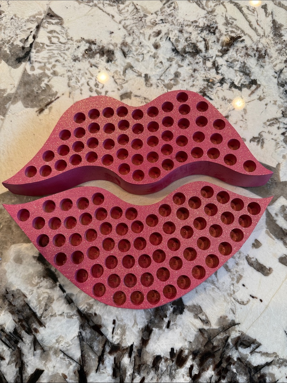 Decorative Wooden Lips in Sparkling Raspberry Pink